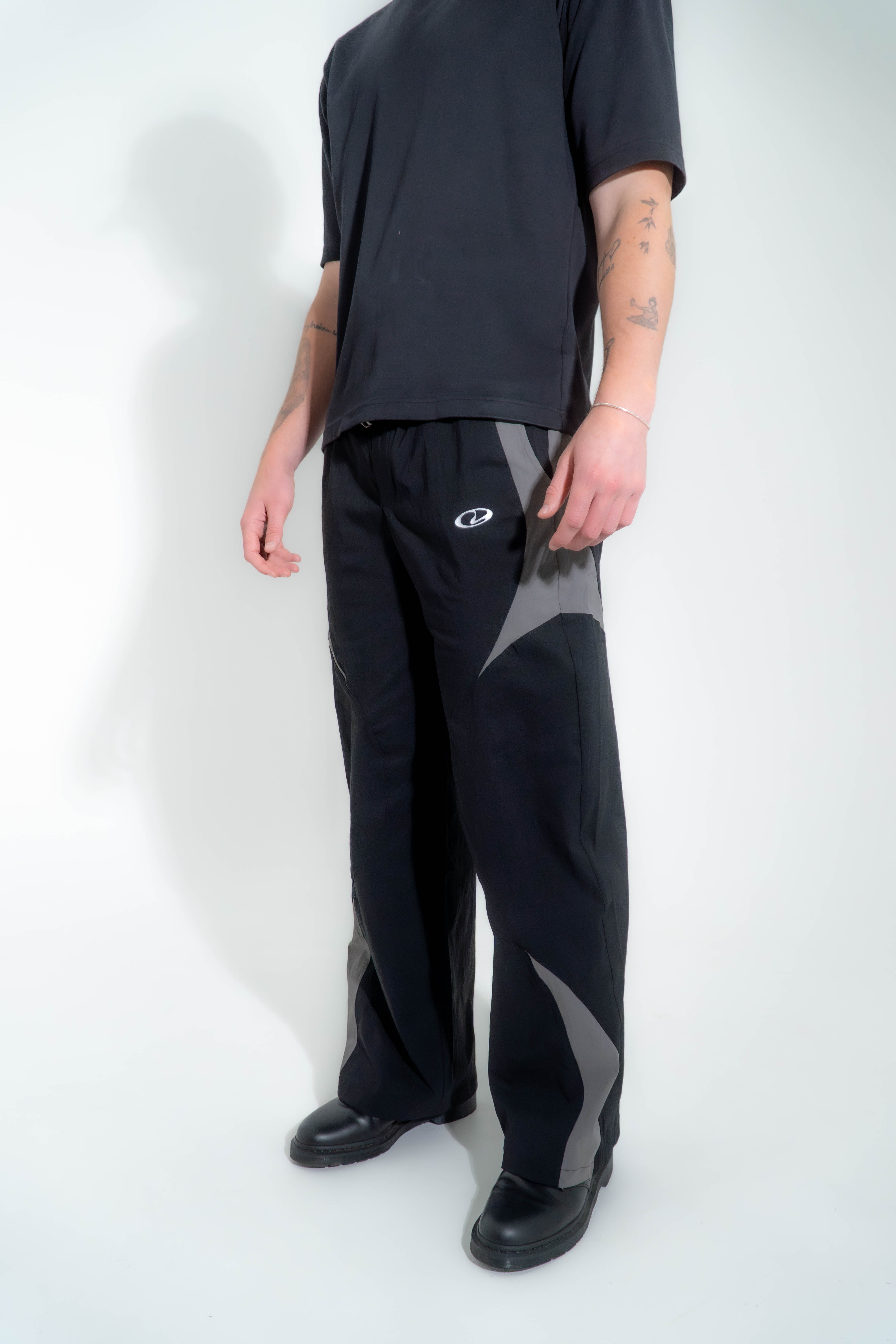 Osaka Street™ - Shadow Arc Trackies